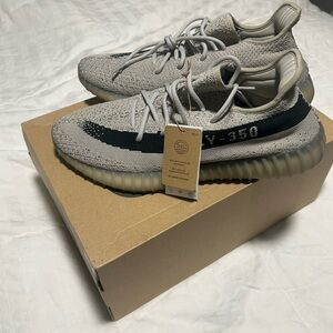 Yeezy Boost 350 V2 Gray and Black Sneakers